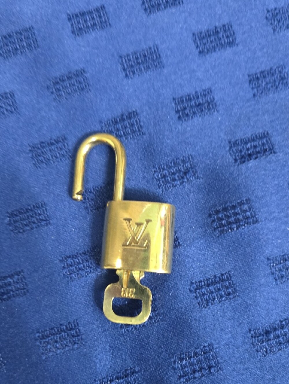 Louis Vuitton Gold-tone Padlock & Key - Picture 5 of 6